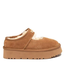 UGG Jaze Logo Platform Slippers
