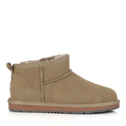UGG Ultra Mini Slant Boots -Chic Clothing Store 1 d5992d63 dca0 4afd bcd4 c852fbf9878e