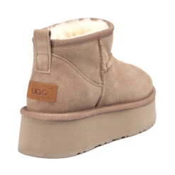 UGG Kardash Mini Platform Boots -Chic Clothing Store 2 33234f3f b343 4d02 a599 471e10b30419