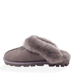 UGG Ela Ladies Scuff 33 UGG Ela Ladies Scuff -Chic Clothing Store 32