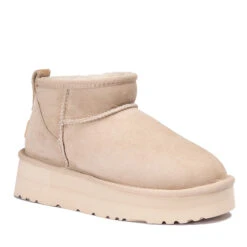 UGG Platform Classic Mini Boots -Chic Clothing Store 3 9421407a d4f2 40f6 b689 325a448bf0c3