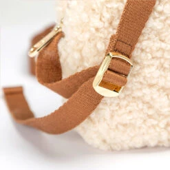 UGG Hannah Cross Body Bag 13 UGG Hannah Cross Body Bag -Chic Clothing Store 3 fac578c4 f0c0 4832 969b 5fab382c1ce8