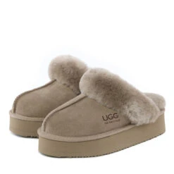 UGG Platinum Platform Scuff -Chic Clothing Store 4 279ce2f7 7e58 4a5c 8f82 67f898d3f7af