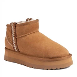 UGG Mini Dive Platform Boots 10 UGG Mini Dive Platform Boots -Chic Clothing Store 4 3f7d5301 990a 4e4a 8914 626216a4086e
