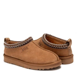 UGG Premium Tasha Slippers -Chic Clothing Store 4 484e8b44 a220 4588 96b5 221bfd47052f
