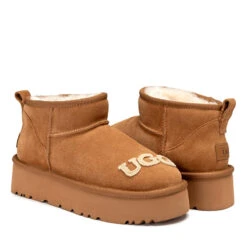 UGG Atasha Log Mini Platform -Chic Clothing Store 4 adff243c 954e 47e0 a236 f631861b1e21