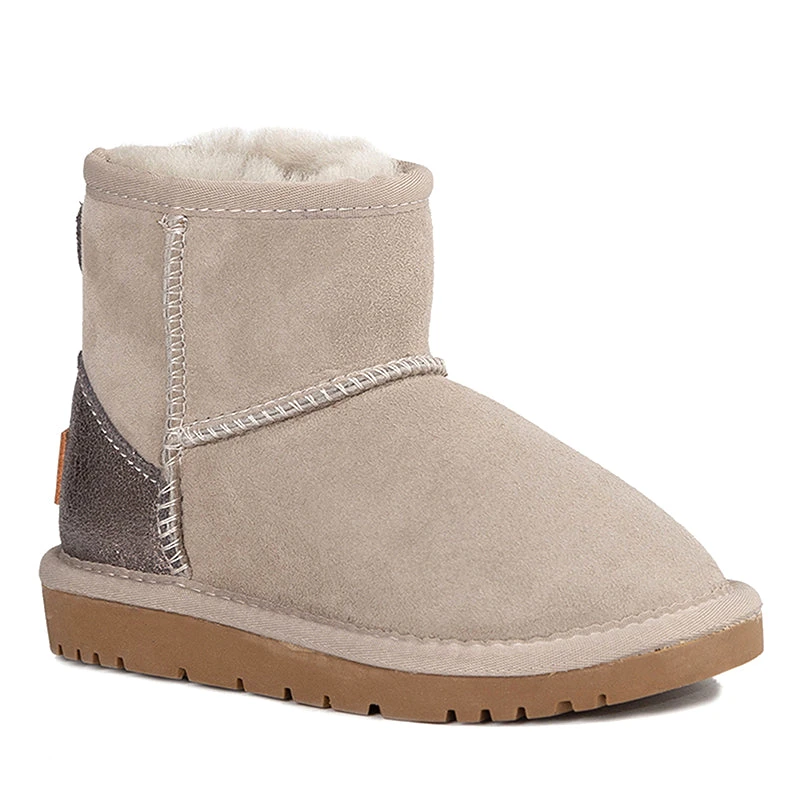 UGG Kids Mini Boots 6 UGG Kids Mini Boots - Image 4