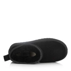 UGG Mini Slant Platform Boots -Chic Clothing Store 4 d4170233 86fe 4074 b489 4ad9b91d7a32