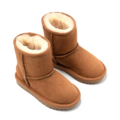 UGG Kids Classic II 19 UGG Kids Classic II -Chic Clothing Store 4 e4687256 8d22 4090 9502 a27095eae951