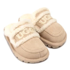 UGG Kids Logo Detachable Scuff -Chic Clothing Store 4 e504daca 92f2 414e 8afd f38a09e74ede