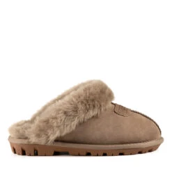 UGG Ela Ladies Scuff 37 UGG Ela Ladies Scuff -Chic Clothing Store 51