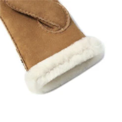 UGG Knit Sheepskin Gloves -Chic Clothing Store 5 00105e1c 61fa 48bf a124 b03557b0f1c9