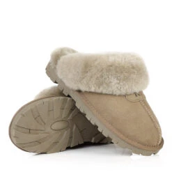 UGG Scuffina Slippers -Chic Clothing Store 5 302c8bff 77d8 4e2f 9d3f f45433671e66