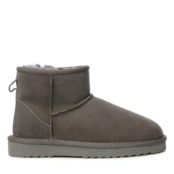 UGG Premium Unisex Ankle Boots 37 UGG Premium Unisex Ankle Boots -Chic Clothing Store G1 afd06a62 2c4b 4672 b20b eaec8851b3d7