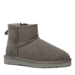 UGG Premium Unisex Ankle Boots 39 UGG Premium Unisex Ankle Boots -Chic Clothing Store G3 a217670f 4625 440e 8bf2 4df6b67ed706