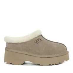 UGG Chloe Premium Heights -Chic Clothing Store ab1 21ba7e71 cfcb 442f 82dd 874aa9596489
