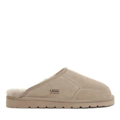 UGG Unisex Benj Scuff -Chic Clothing Store ab1 22524a65 9cee 49ca ad52 115220732bad