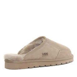 UGG Unisex Benj Scuff -Chic Clothing Store ab2 ef959eeb 2fb5 40ba a512 3ddbd9a809f9