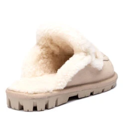 UGG Chloe Fluffy Scuff -Chic Clothing Store b2 5c146833 4f98 4271 b41e 5a78b4c51b2d