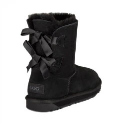 UGG Short Double Back Bow Boots -Chic Clothing Store b2 82f2f172 1c05 4573 b275 697c5892bc44