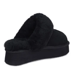 PREMIUM PLATFORM UGG SCUFF -Chic Clothing Store b2 bfe857a0 e46f 4b9d 8c37 34ff49cdb4d2