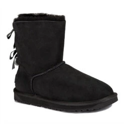 UGG Short Double Back Bow Boots -Chic Clothing Store b3 20ef9328 69a0 4f91 9623 93d1b7085150