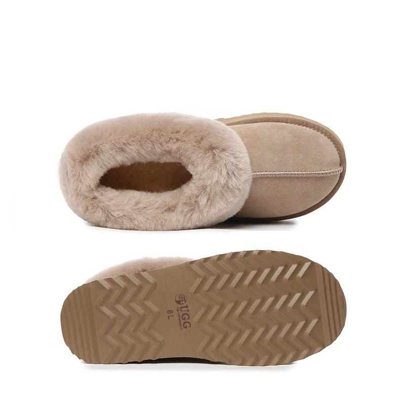 UGG Platinum Platform Slippers 16 UGG Platinum Platform Slippers - Image 14