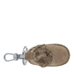 UGG Supreme Boots Keyring -Chic Clothing Store br2 cac48635 1dc9 4749 aba4 9e433fe4991a