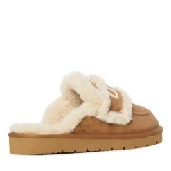 UGG Trisha Fluffy Scuff -Chic Clothing Store c2 87b018db 4437 46a3 90a7 16e439412ccf