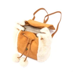 UGG Premium Backpack Pom -Chic Clothing Store c2 8dd3bc36 81fa 46e1 9b74 424752b7bbdf