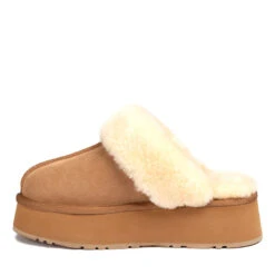 UGG Ela Platform Scuff -Chic Clothing Store c2 e50edc86 66f1 4773 b18b 3b35b1b86f73