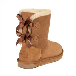 UGG Short Double Back Bow Boots -Chic Clothing Store c3 e715f9f2 ded0 43a7 b4e4 c3b3767e5993