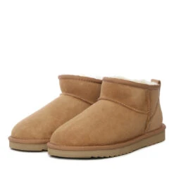 UGG Premium Unisex Mini Boots 26 UGG Premium Unisex Mini Boots -Chic Clothing Store c4 5336334d d9e1 4cc6 ab58 303aa61c3b09