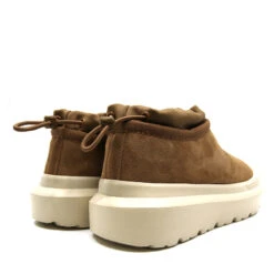 UGG Adjustable Platform Slipper -Chic Clothing Store c4 e99f28f8 b6d0 442e 93c8 973329475f39