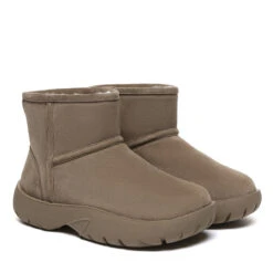 UGG Mini Adventure Boots -Chic Clothing Store cc4