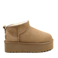UGG Premium Ultra Mini Platform Boots -Chic Clothing Store chest c6c71bca 6317 40fc 9a3a dd9d2e735eb6