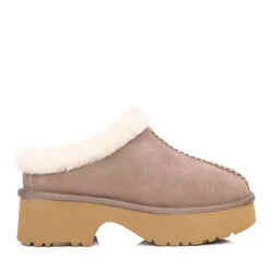 UGG Ultimate Heights Slippers -Chic Clothing Store d1 1e2f7f93 f125 4e67 ac66 4748e403167b