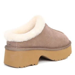 UGG Ultimate Heights Slippers -Chic Clothing Store d3 6d91a99e 02ca 4fe6 8b88 faab441fd832