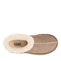 UGG Ultimate Heights Slippers -Chic Clothing Store d5 d8a588d4 72d4 4b6b a164 abc3621e1106