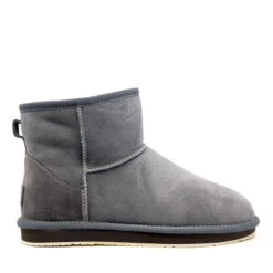 UGG Rence Mini Boots