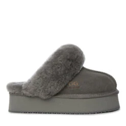 UGG Ultimate Platform Ladies Scuff 27 UGG Ultimate Platform Ladies Scuff -Chic Clothing Store g1 b85e2362 b5f4 4d42 b875 7bb8a366a4b0