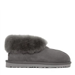 UGG Alma Slippers 17 UGG Alma Slippers -Chic Clothing Store g1 d00bc899 0ae2 46b0 843b ea10bd0843bb