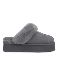 PREMIUM PLATFORM UGG SCUFF -Chic Clothing Store g1 f63ca614 2914 40b0 9270 beb4a2fe4211
