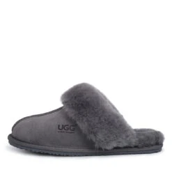 UGG Premium Traditional Scuff 28 UGG Premium Traditional Scuff -Chic Clothing Store g2 173b04ce 22b6 49ff af5c ee2ee87d5c4f