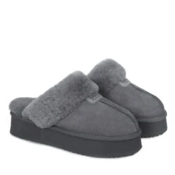 PREMIUM PLATFORM UGG SCUFF -Chic Clothing Store g4 31452239 c794 4ddd 911f bce25e07130f