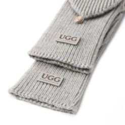 UGG Two Way Unisex Gloves 25 UGG Two Way Unisex Gloves -Chic Clothing Store g4 3dad9ebd a38e 464c bdd4 8eec9fd97322
