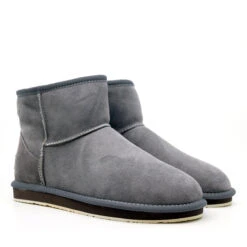 UGG Rence Mini Boots -Chic Clothing Store g4 896839c7 819b 492c b941 00f0aa140778