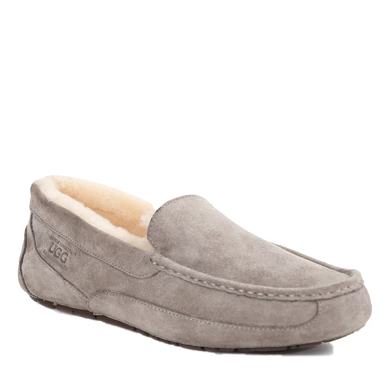 UGG Premium Men Traditional Moccasin 11 UGG Premium Men Traditional Moccasin - Image 9