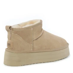 UGG Mini Atasha Platform -Chic Clothing Store m2 1ce7b85e 1750 428c bd27 556e88e3ea5f