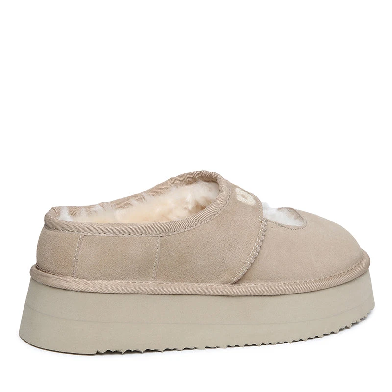 UGG Ultimate Log Platform Slippers 9 UGG Ultimate Log Platform Slippers - Image 7